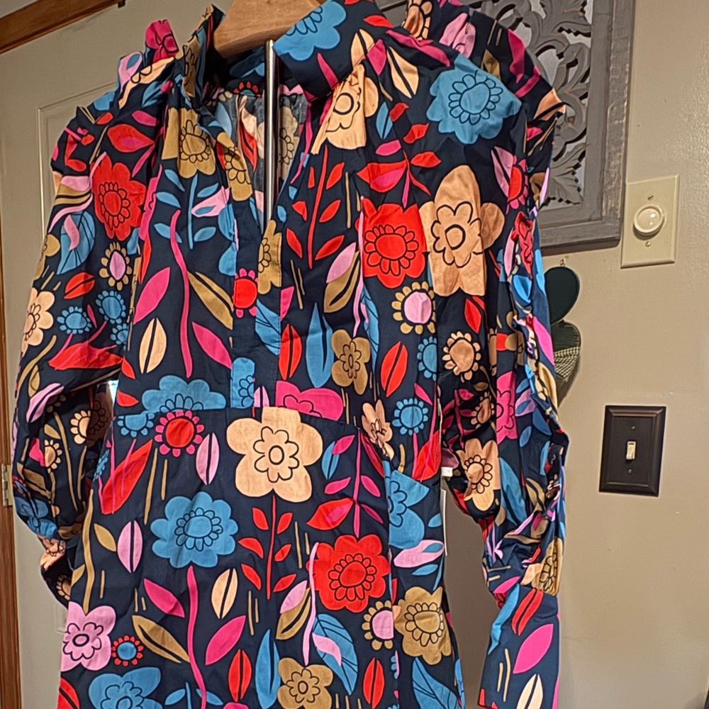 Floral Print Puff Sleeve
Ruffled Mini Dress - Picture 6 of 6